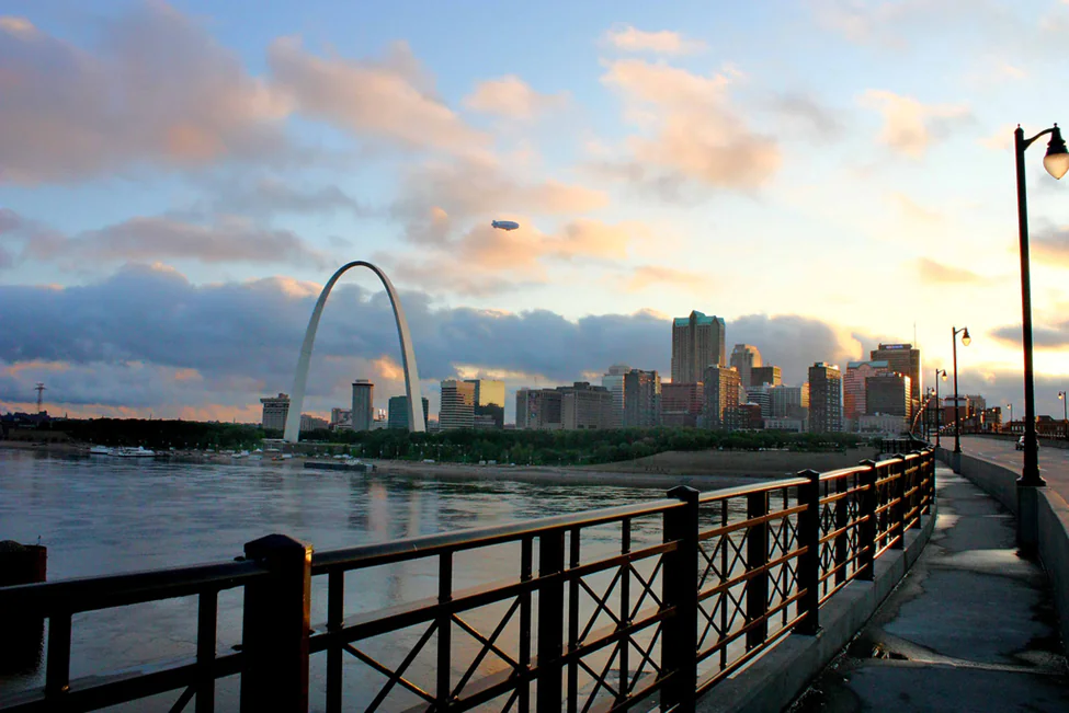 st louis skyline photo